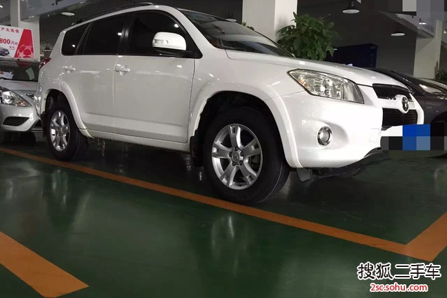 丰田RAV42011款2.0L 自动四驱版