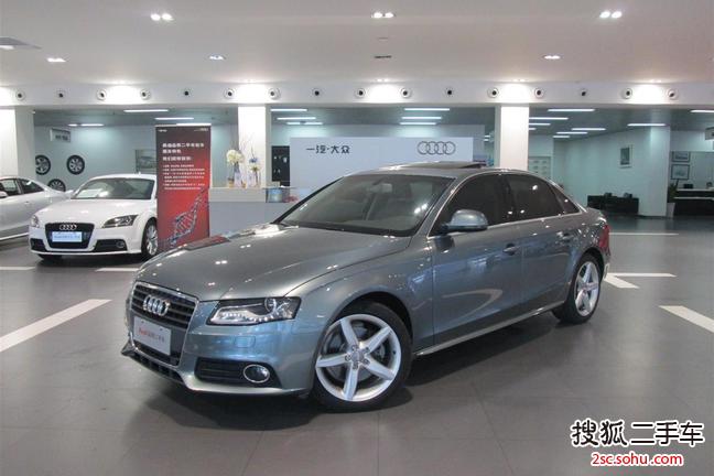 奥迪A4L2011款2.0TFSI 豪华型