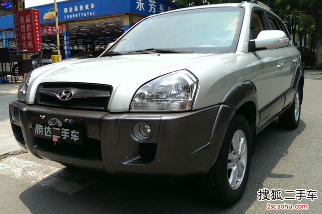 现代途胜2009款2.0GL 自动舒适型 2WD(天窗)