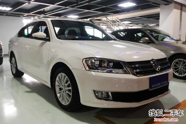 大众朗逸2013款1.4TSI DSG 豪华导航版