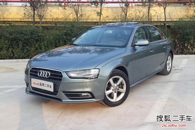 奥迪A4L2013款35 TFSI 自动舒适型