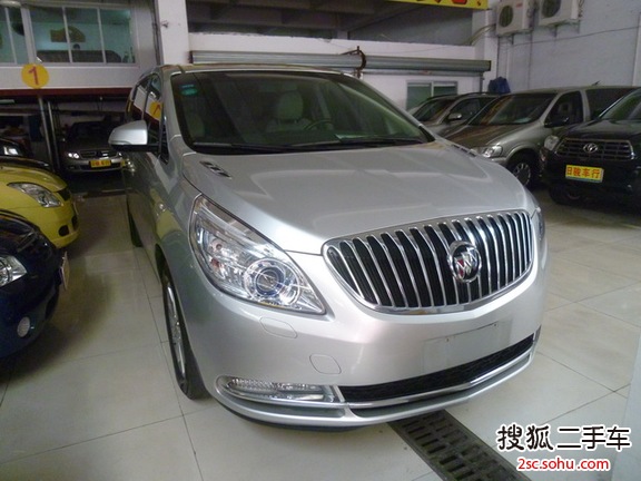 别克GL82011款2.4L LT 行政版