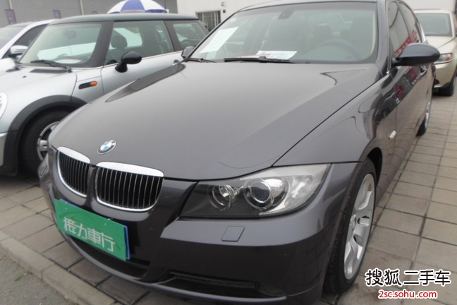 宝马3系2007款新325i 2.5 手自一体豪华运动型