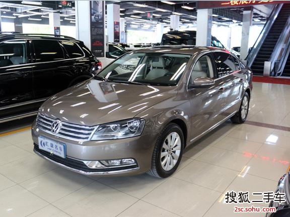 大众迈腾2012款1.8TSI DSG 领先型