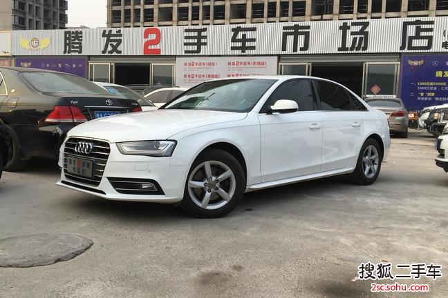 奥迪A4L2013款35 TFSI 自动舒适型