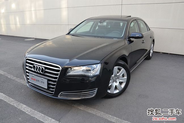 奥迪A8L2014款45 TFSI quattro舒适型