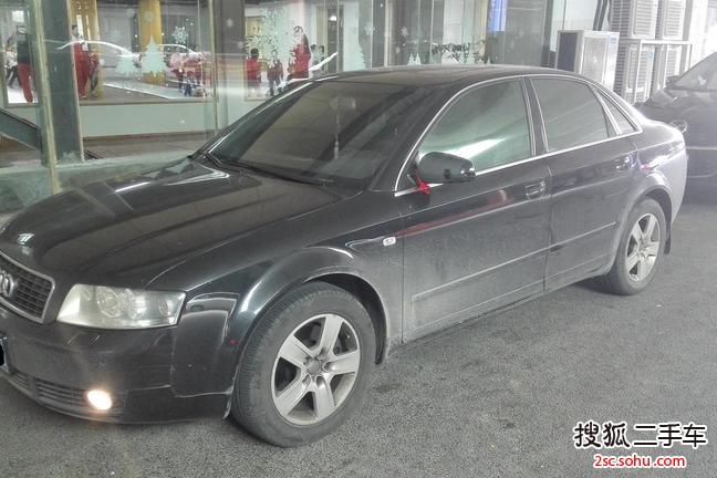 奥迪A42004款3.0 Quattro豪华尊享型