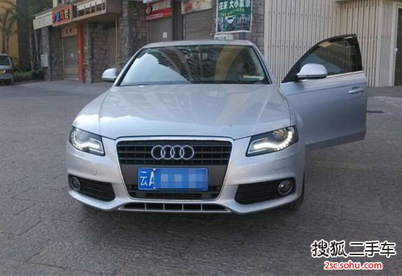 奥迪A4L2011款2.0TFSI 舒适型