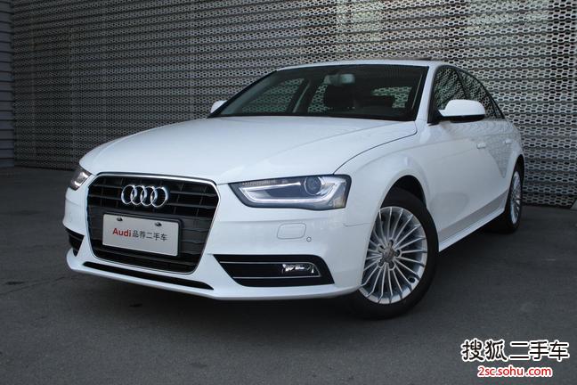 奥迪A4L2015款35 TFSI 自动标准型