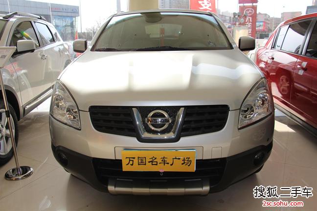 日产逍客2010款20X雷 CVT 2WD