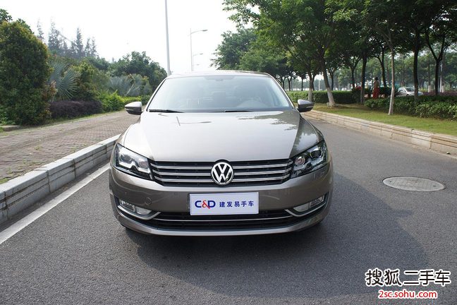 大众帕萨特2012款1.8TSI DSG 至尊版