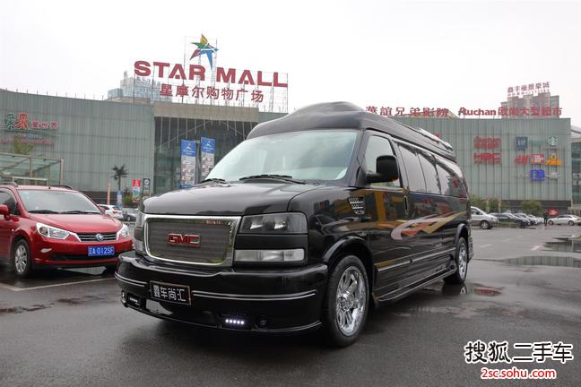 GMC Savana2013款6.0L 领袖级商务车