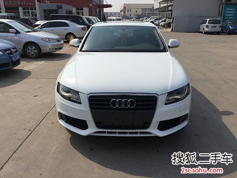 奥迪A4L2011款2.0TFSI 舒适型