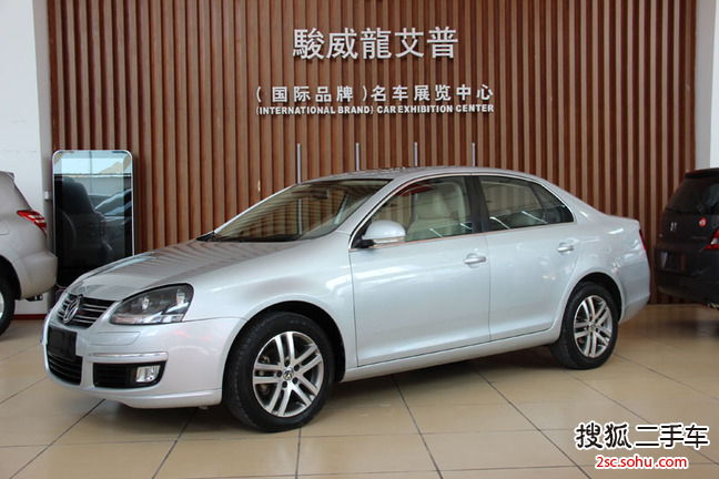 大众速腾2010款1.4TSI 手自一体 技术型