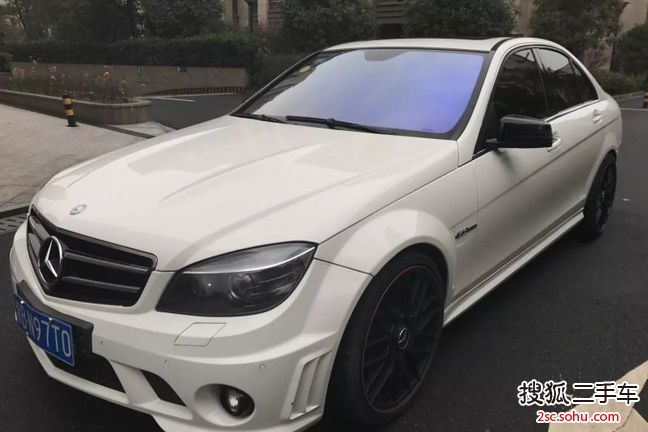 奔驰C63 AMG2010款C63 AMG 高性能版