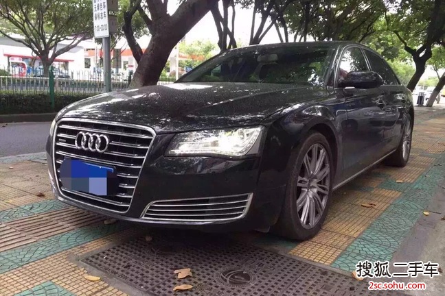 奥迪A8L2014款50 TFSI quattro尊贵型