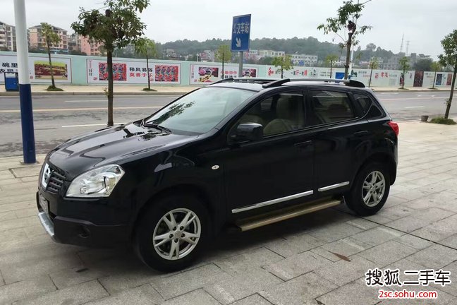 日产逍客2011款2.0XV 雷 CVT 2WD