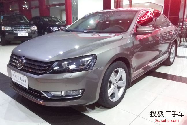 大众帕萨特2014款1.8TSI DSG御尊导航版