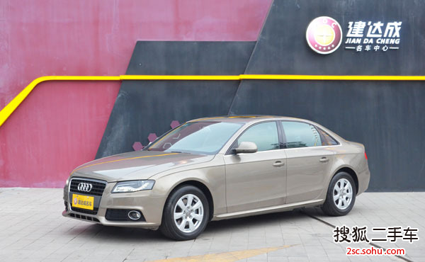 奥迪A4L2011款2.0TFSI 舒适型