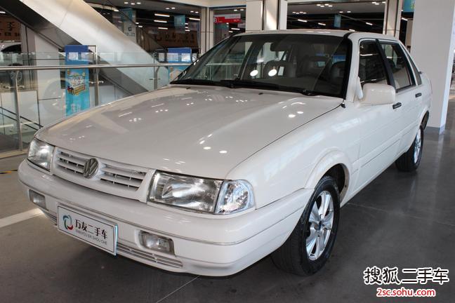 大众桑塔纳2001款2000 GLS 手动