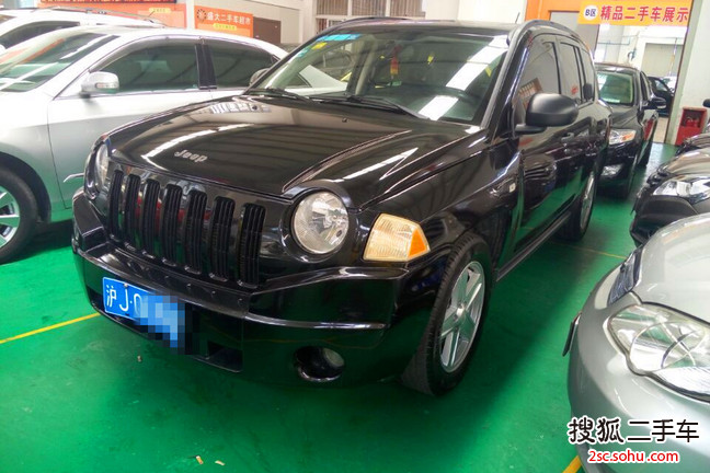 Jeep指南者2010款2.4L 限量版