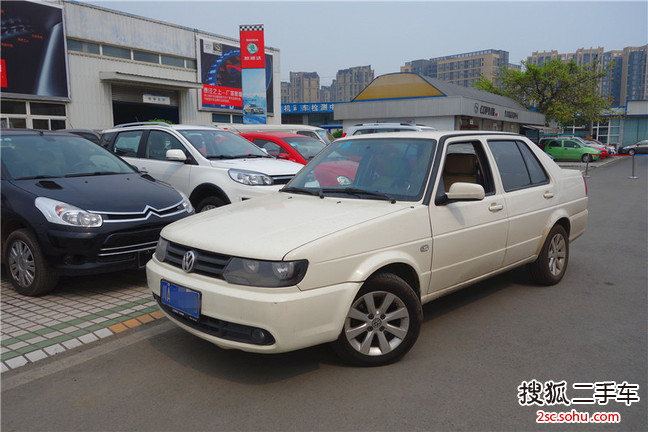 大众捷达2011款1.6L 手动 200万辆纪念版