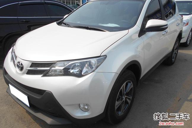 丰田RAV42015款2.0L CVT四驱风尚版