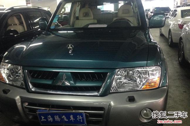 三菱帕杰罗V772005款3.0i GLS (手自一体四驱)