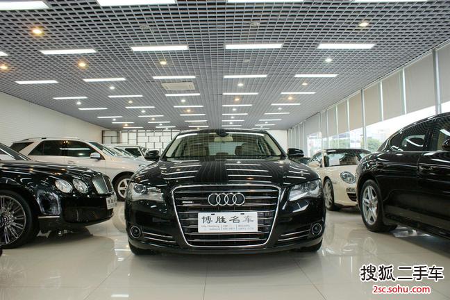 奥迪A8L2011款3.0TFSI low quattro 舒适型