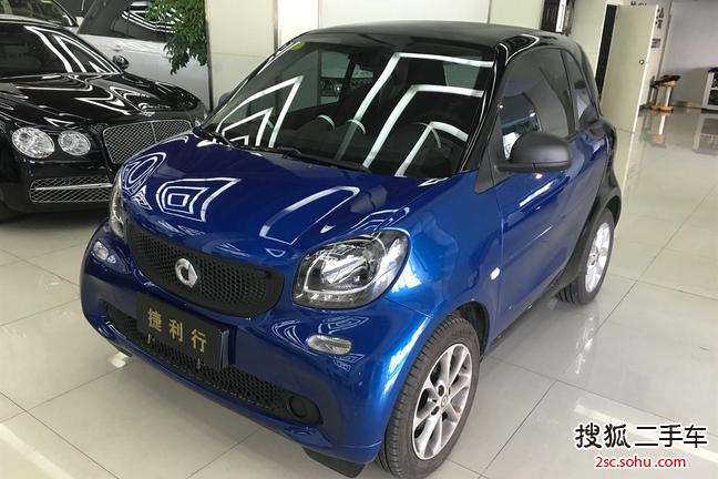 smartfortwo2016款1.0L 灵动版