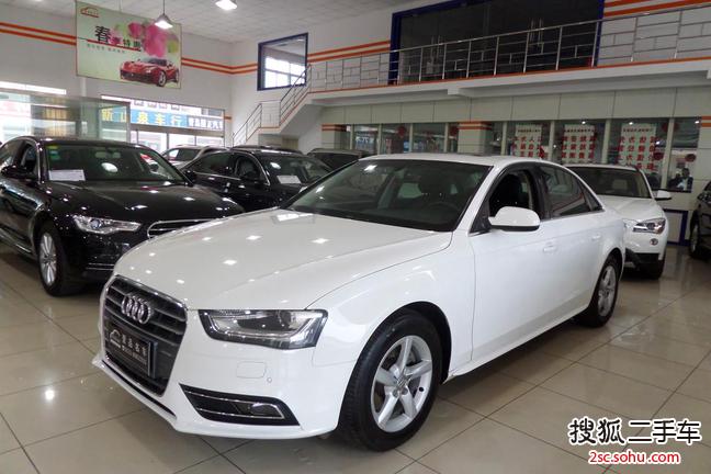 奥迪A4L2013款35 TFSI 自动舒适型