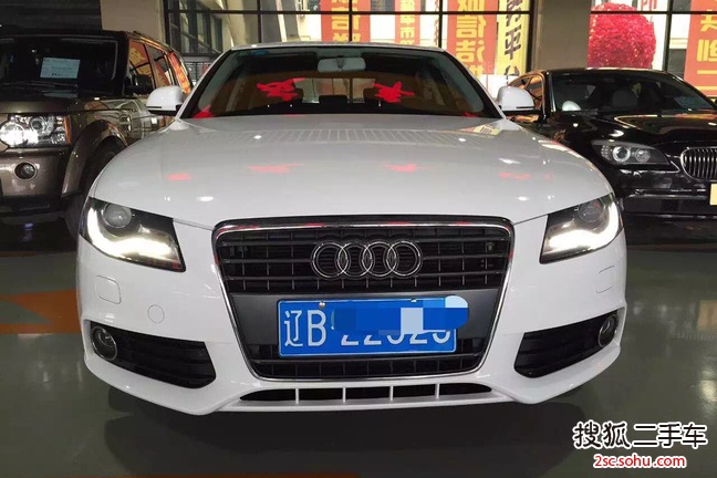 奥迪A4L2011款2.0TFSI 舒适型