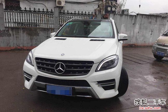 奔驰M级2014款ML400 4MATIC 豪华型