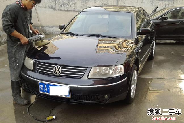 大众帕萨特领驭2005款1.8T 豪华超值版手自一体5速