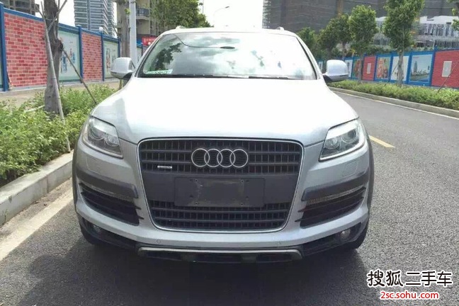 奥迪Q72009款3.6FSI quattro 技术型越野版