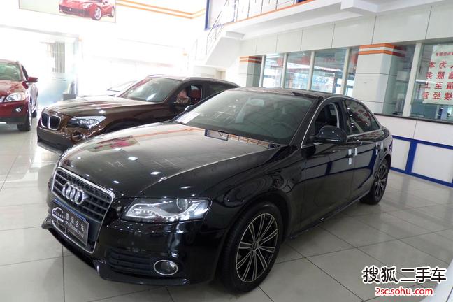 奥迪A4L2011款2.0TFSI 技术型