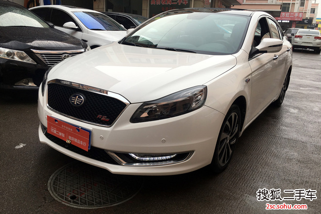 奔腾B702014款1.8T 自动运动尊贵型