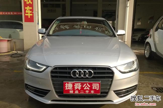 奥迪A4L2013款35 TFSI 自动标准型