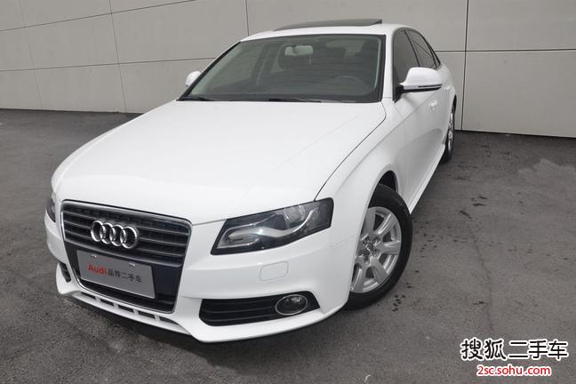 奥迪A4L2011款2.0TFSI 舒适型