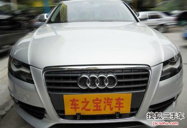 奥迪A4L2010款2.0TFSI 运动型