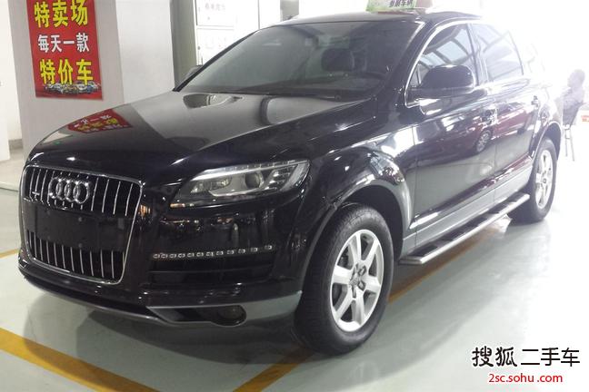 奥迪Q72011款3.0TFSI 进取型(L)