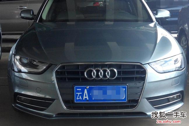 奥迪A4L2013款35 TFSI(2.0T)自动舒适型