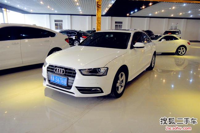 奥迪A4L2013款35 TFSI 自动标准型