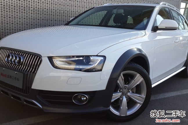 奥迪A4 allroad2013款40 TFSI allroad quattro 舒适型 