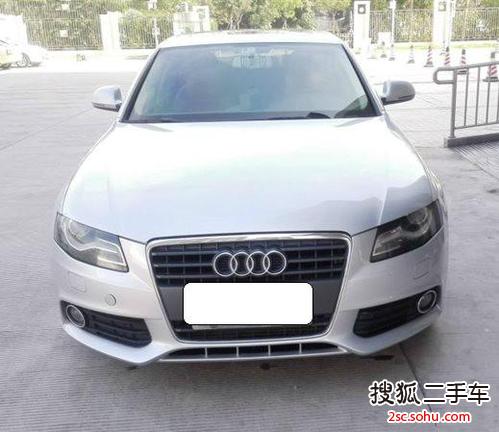 奥迪A4L2012款2.0TFSI 舒适型