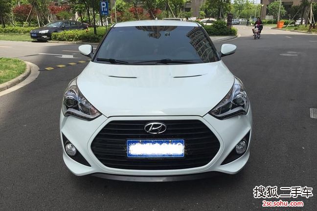 现代Veloster飞思2012款1.6T 自动尊享版