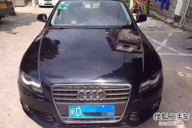 奥迪A4L2012款2.0TFSI 技术型