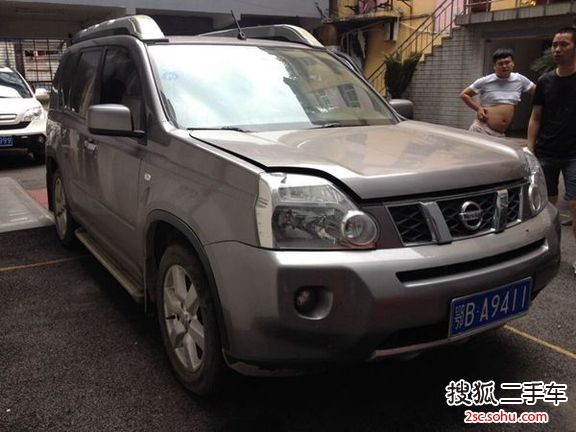 日产奇骏2010款2.5L XV CVT 旗舰版(四驱)