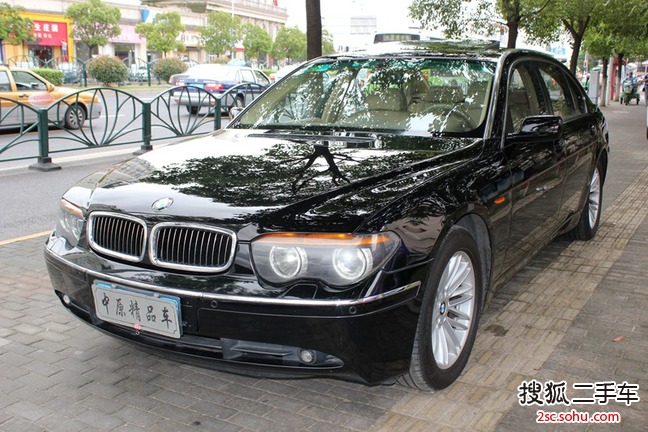 宝马7系2004款745Li