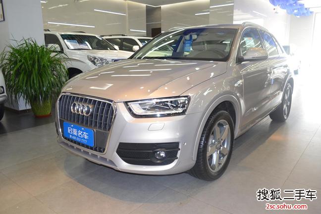 奥迪Q32013款40 TFSI 全时四驱豪华型